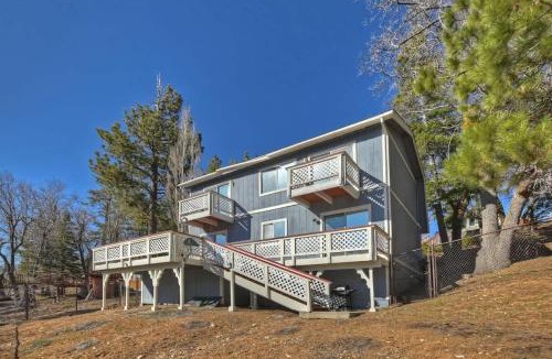 Upper Moonridge House | Bearfoot Den 0.9 Miles to Bear Mountain Ski Resort
