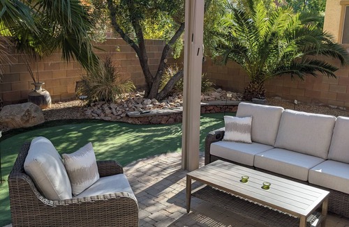 Calico Ridge House | Beautiful 3 bedroom 2.5 bath home in guard gated golf course community.
