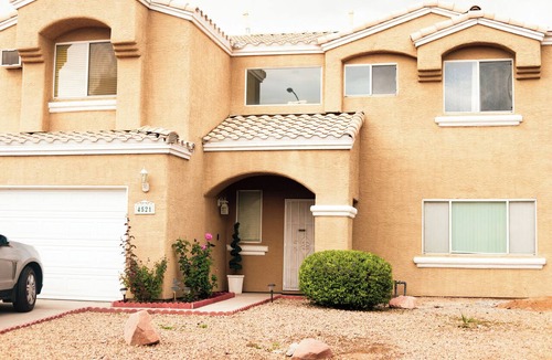 Paradise House | Beautiful 3-bedroom house in welcoming Las Vegas