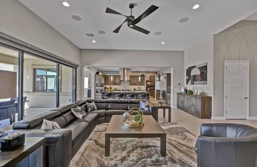 Centennial Hills House | Beautiful and Newly-Built Upscale Ranch Getaway