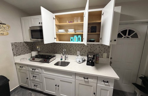 Sunrise Manor House | Beautiful house
