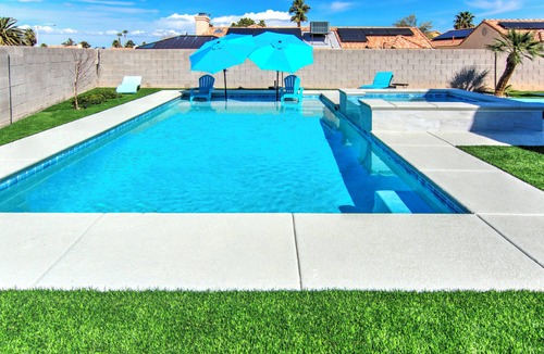 Green Valley House | BEAUTIFUL HOUSE WITH NEW POOL/SPA