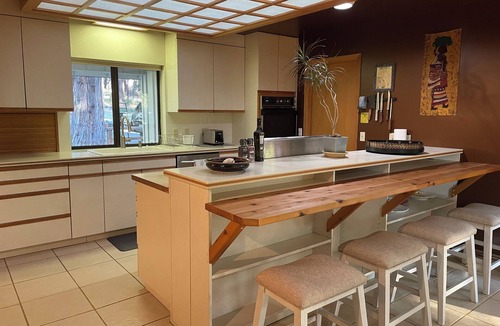 Gualala House | Beautiful Large Home w Game Room on Private Acreage