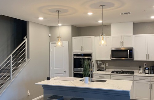 North Las Vegas House | Beautiful Luxury Townhouse W/Fast Wi-Fi & Free Parking