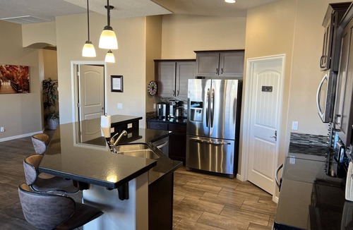 Mesquite House | Beautiful Luxury Home with a Spa