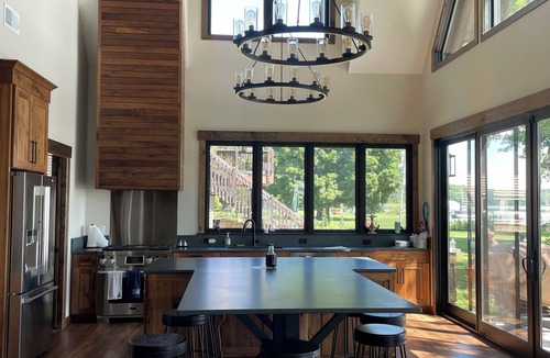 Independence Cabin | Beautiful, newly custom built, lake-front cabin on Lake Independence.