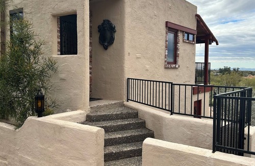 Scottsdale Cottage | Beautiful Separate Mountain Side Casita
