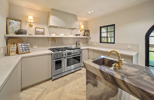 La Brea Villa | Bella Villa - Spanish Contemporary Villa Where Comfort Meets Luxury