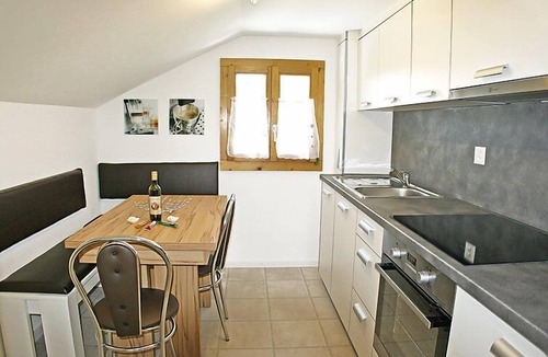 Graechen Apartment | Bergfink Dachgeschoss by Interhome