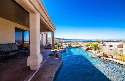 Lake Havasu City House | Best View in Havasu! Luxury Home with Pool/Spa/Putting Green