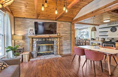 Boulder Bay House | Big Bear Cabin Close to Lake, Trails & Village!