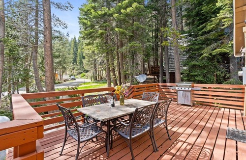 Big Creek House | Black Diamond-Family Pet Friendly & Near China Peak
