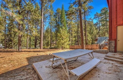 Boulder Bay House | Boulder Bay Retreat-Beautiful Luxury Home*Large Kitchen*Yard*BBQ*Pet Friendly!!