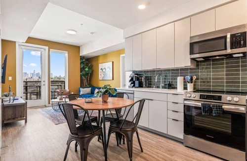 Koreatown Apartment | Bright & Modern 2BD Home in K-Town + Gym & Hot-Tub