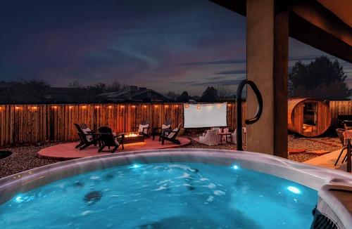 Cottonwood-Verde Village House | Cactus Hollow Desert Resort~Spa~Sauna~Cold Plunge~Outdoor Theatre~Game Room~Golf