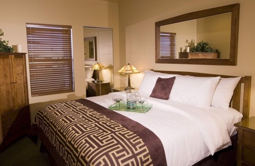 Enterprise Resort | Cancun Resorts - Las Vegas - 1 Bedroom, 2 Bath. Sleeps 4