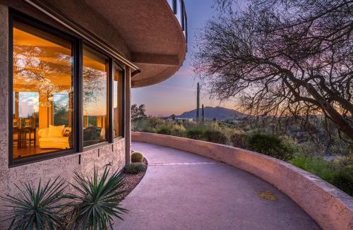Carefree Fore House | Carefree Crest: Jaw Dropping VIEWS Pool 2 Casitas Outdoor Living