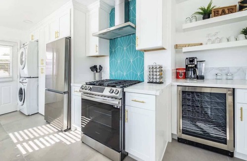 Riverside House | Casa Azul - Close to Cbu/Dtwn