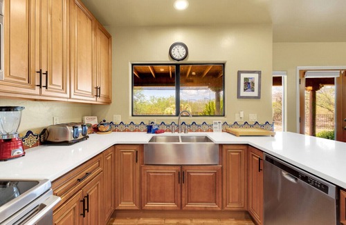 Tanque Verde House | Casa Coralina - A hidden treasure in Tanque Verde Valley