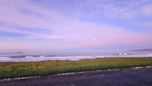 Ensenada House | CASA MARES - Beach and Sun