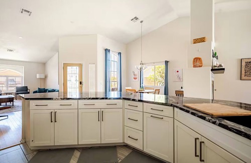Centennial Hills House | Casa Turquesa Perfect 3-Bedroom House with Heated Pool & Spa Near Golf Course