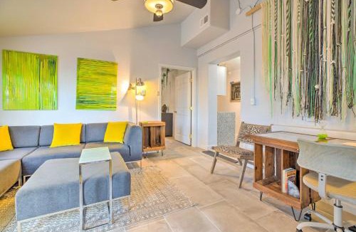 Laveen Village House | Casita 11 Mi to Dtwn: Pool, Spa, Hiking, Views