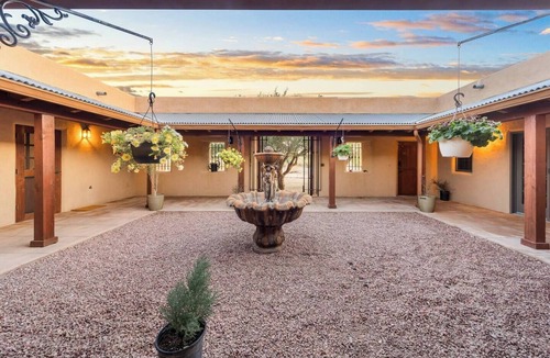 Marana House | Casita Alpina, occupancy near Saguaro NP