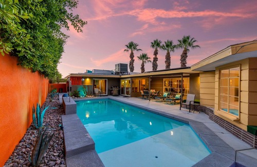 Warm Sands House | Casitas Del Monte – Vibrant Oasis w/Spa & Pool