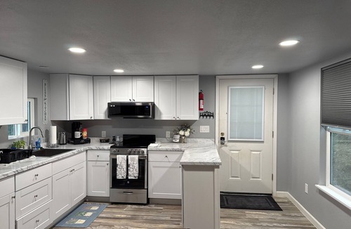 Cataldo House | Cataldo’s hidden 2 bedroom gem minutes from skiing and Coeur d’Alene