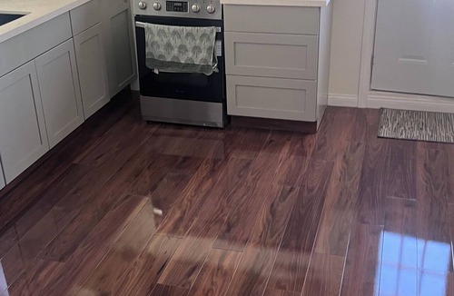 Las Vegas Apartment | Central 1 bedroom studio, with private entrance and one driveway parking spot