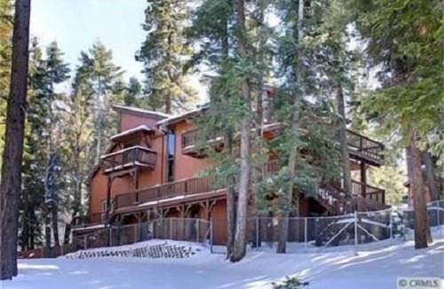 Upper Moonridge Cabin | 'Chalet Chocolate', Near Slopes Family-friendly Has Spa, Pool Table