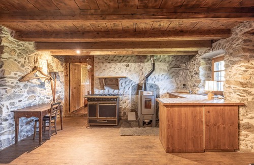 Cordon Ski Chalet | Chalet 'D'alpage Cornillon' with Mountain View, Private Terrace and Wi-Fi