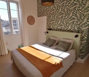 Figeac Bed & Breakfast | Chambres d'hôtes les 2 tilleuls