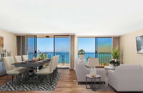 Alamitos Beach Condo | Charming 2-bedroom condo in delightful Long Beach with AC, WiFi