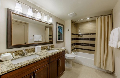 Princess Views Villa | Charming 2-bedroom villa in Scottsdale; 1/2 a block to the Waste Management Open