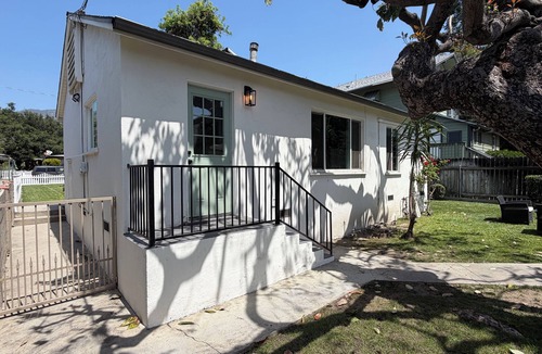 Monrovia House | Charming 2BR Monrovia Home Near Shops & Dining