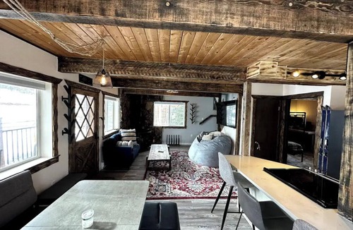 Tabernash Cabin | Charming 3-bedroom Tabernash Tavern at Winter Park