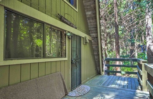 Pollock Pines Cabin | Charming A-Frame Cabin ~ 4 Mi to Jenkinson Lake!