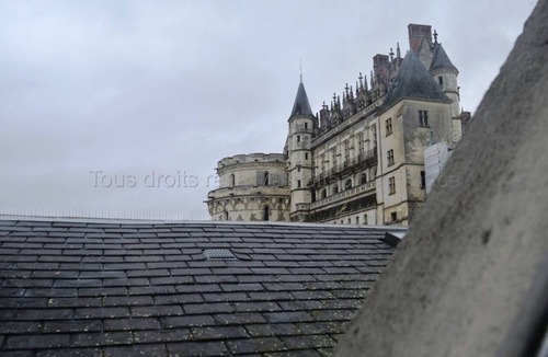 Amboise Apartment | Charming accommodation in the heart of Amboise with Wi-Fi