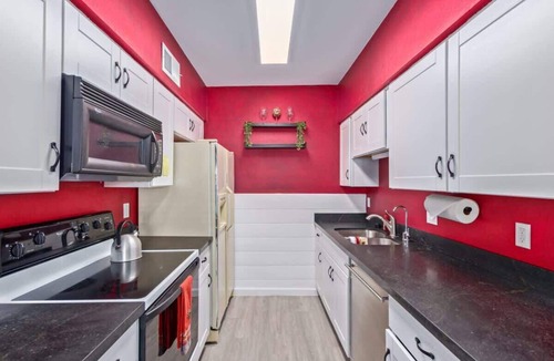 Mesa Grande Condo | Charming Condo with Pool in Mesa near Tempe
