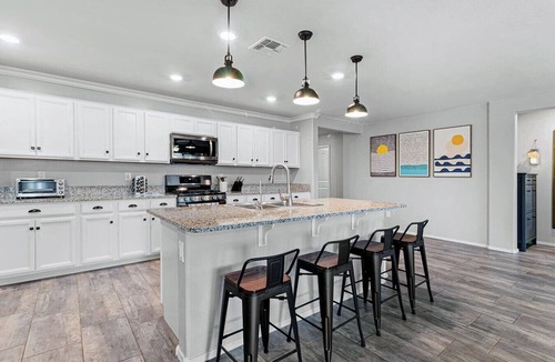 Gilbert House | Charming Gilbert Getaway with Modern Touches