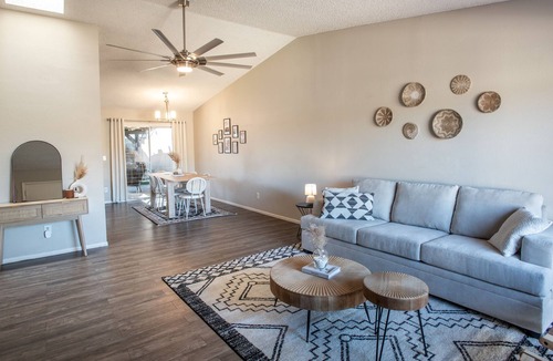 Glendale House | Charming Home 10-minute drive to Stadium!