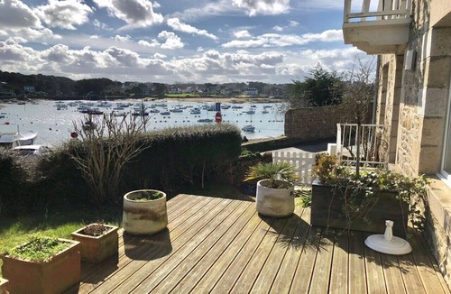 Perros-Guirec House | Charming house, the feet in water, with sea view in PLOUMANAC'H