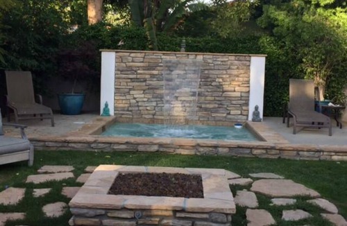 Silver Triangle House | Charming secluded and gated 1-bedroom guesthouse in lovely Studio City