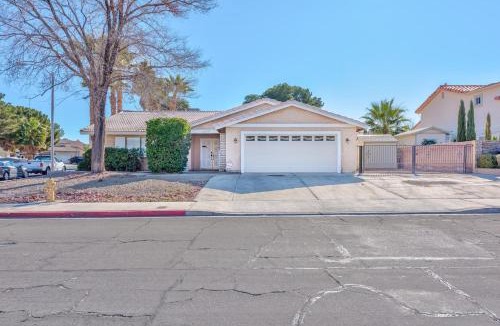 Green Valley North House | Charming & Stylish home, near golf course!