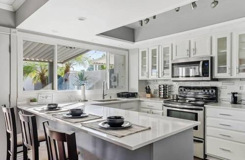 South Scottsdale Villa | Chateau Scottsdale- Central to Old Town! King bed!