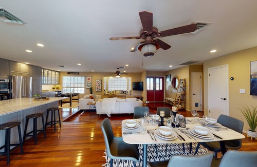 Enterprise Villa | Cheerful 3Bd, 2Br Villa w/Pool. 15 mins to Strip