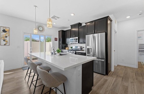Calico Ridge House | Chic 3-bedroom townhome with AC in Henderson