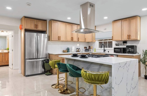 Fairfax District House | Chic 3BR Hollywood Escape w/Pool + Private Patio