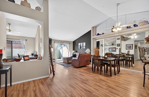 Tempe House | Chilled Tempe Oasis Shaded BBQ Lounge Near ASU 2 Bedroom Home